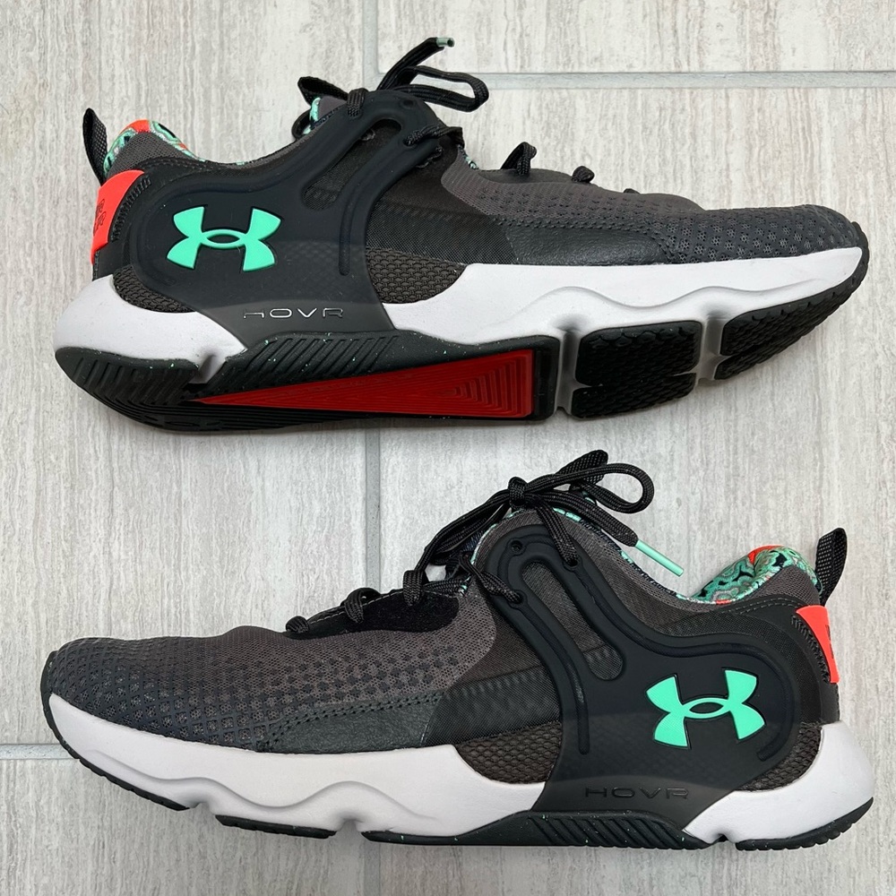 Under Armour Men’s  Hovr Apex 3 size 12 NWOT